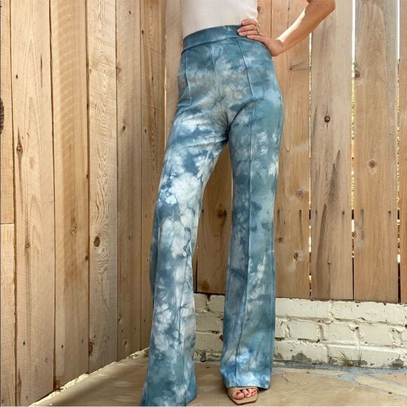 High waisted flare blue tie dyed pants - Picture 1 of 9